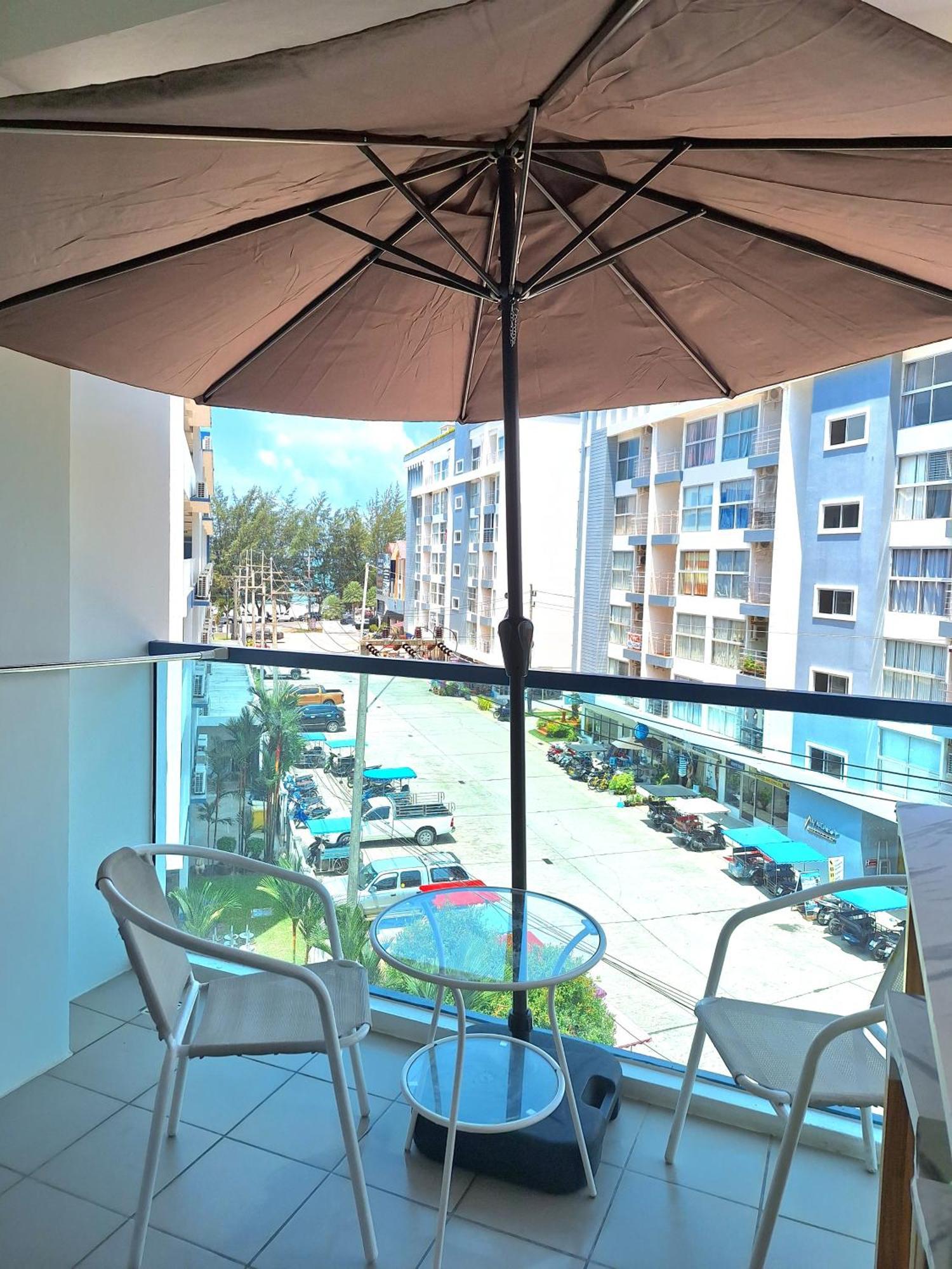 Grandblue 411 Apartment Mae Phim Ngoại thất bức ảnh