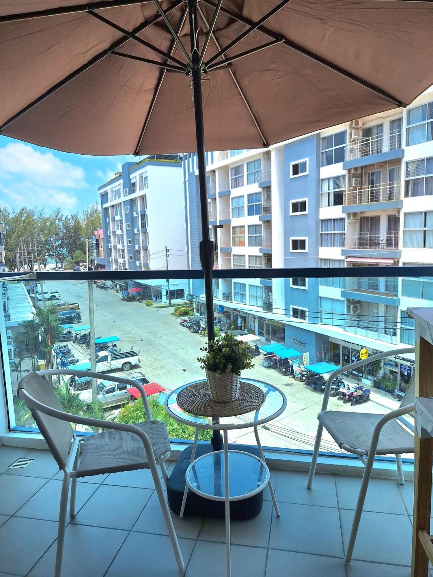 Grandblue 411 Apartment Mae Phim Ngoại thất bức ảnh